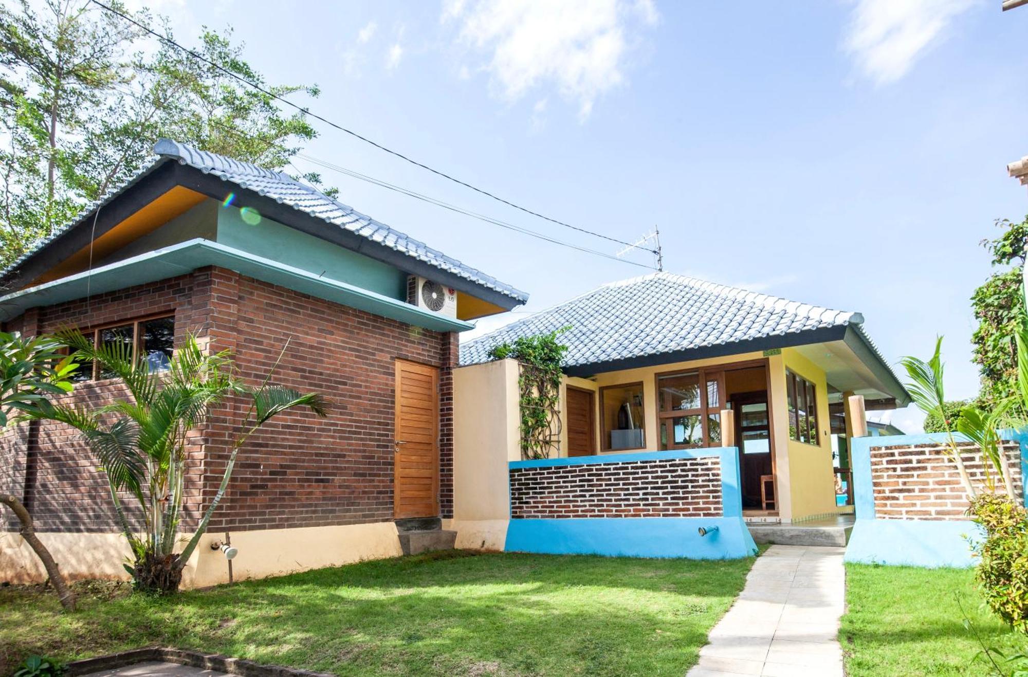 Blue Coco Hotel Keramas Exterior photo